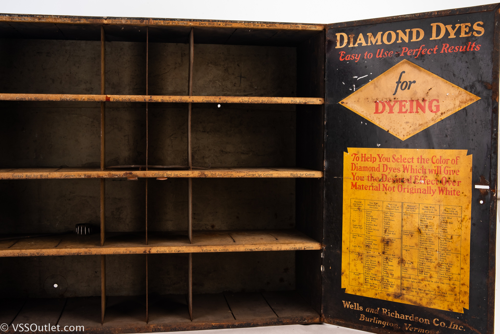 Diamond Dyes Early 20th Century Metal General Store Advertising Cabinet V26