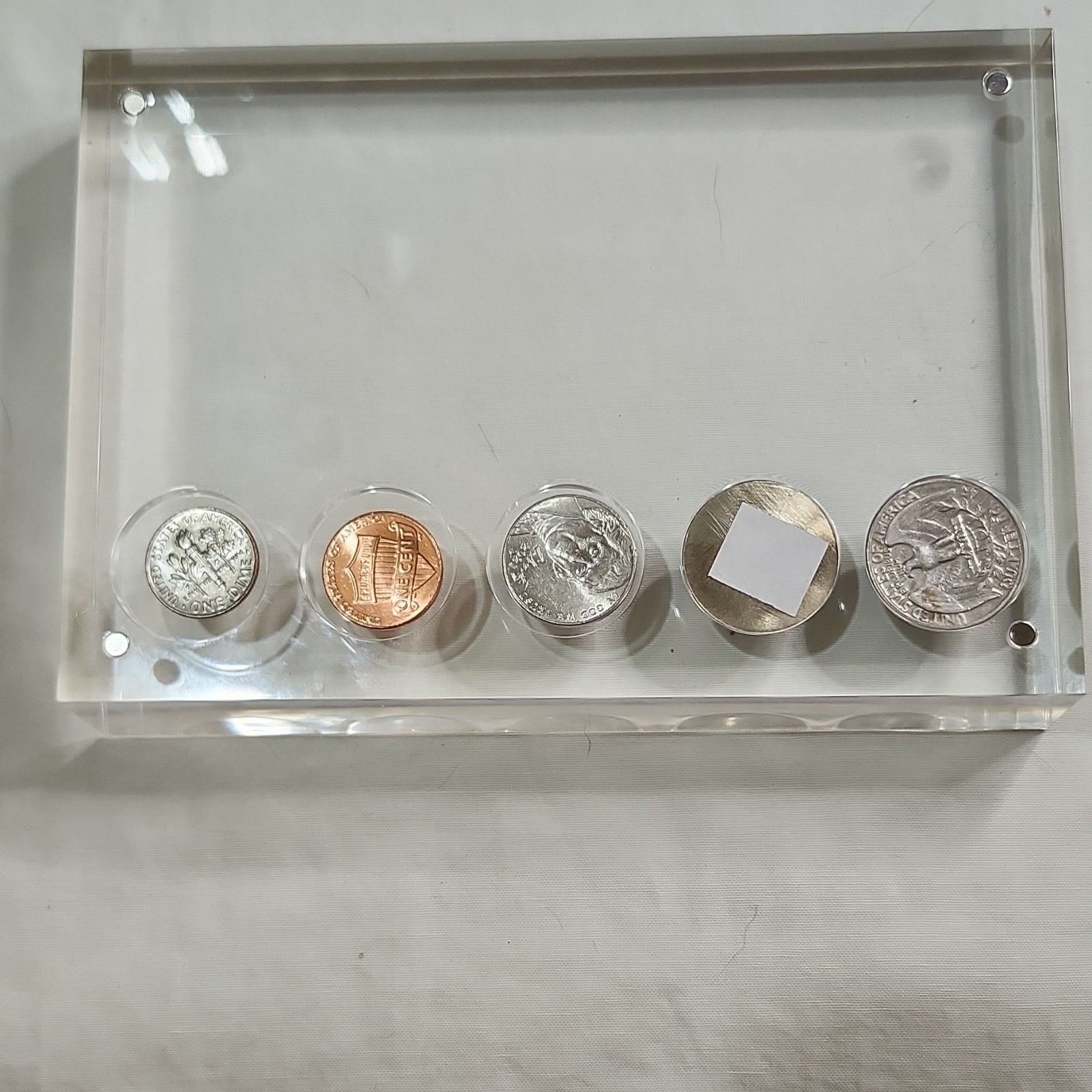 Resin Display Case Quarter Is Stuck Other Coins Are Loose Coins And Card Not Inc