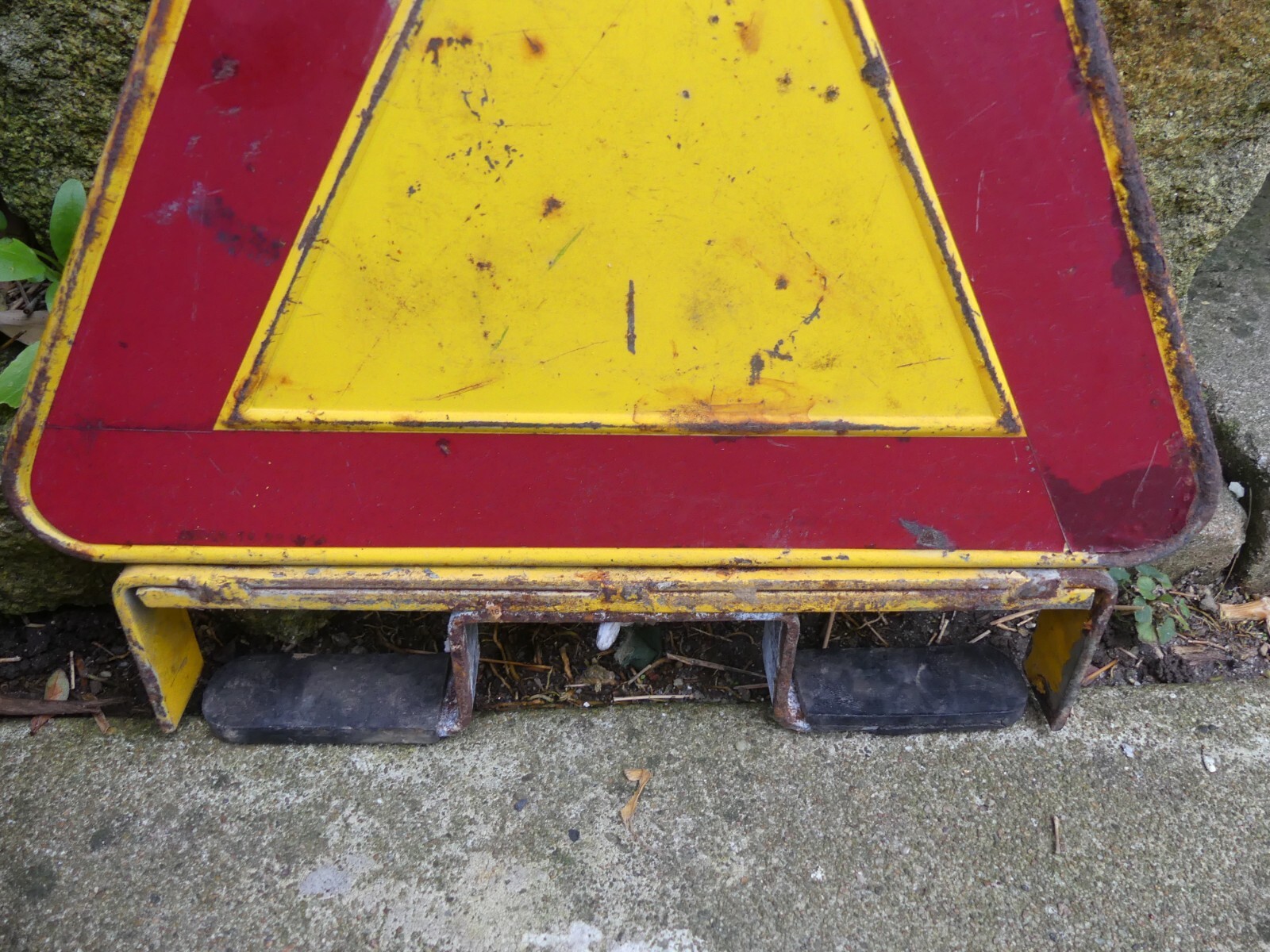 Antique 1950 SIGNALLING TRIANGLE, garage, car, motorcycle, no copy, no enamelled