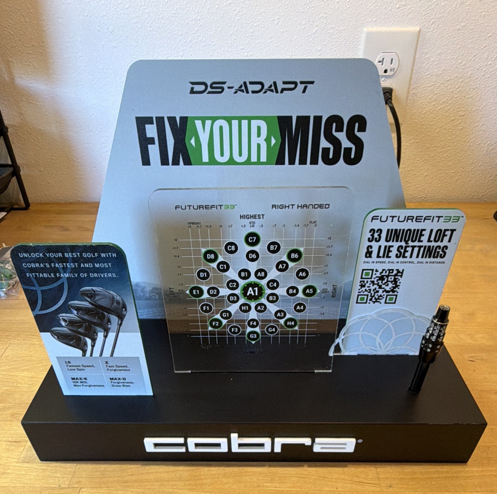 Cobra DS-ADAPT Display