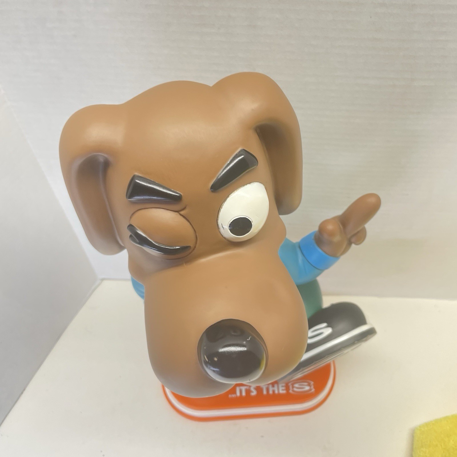 SKECHERS Shoe Sneakers Dog STORE DISPLAY ADVERTISING STATUE 17″ EXTRA Rare!