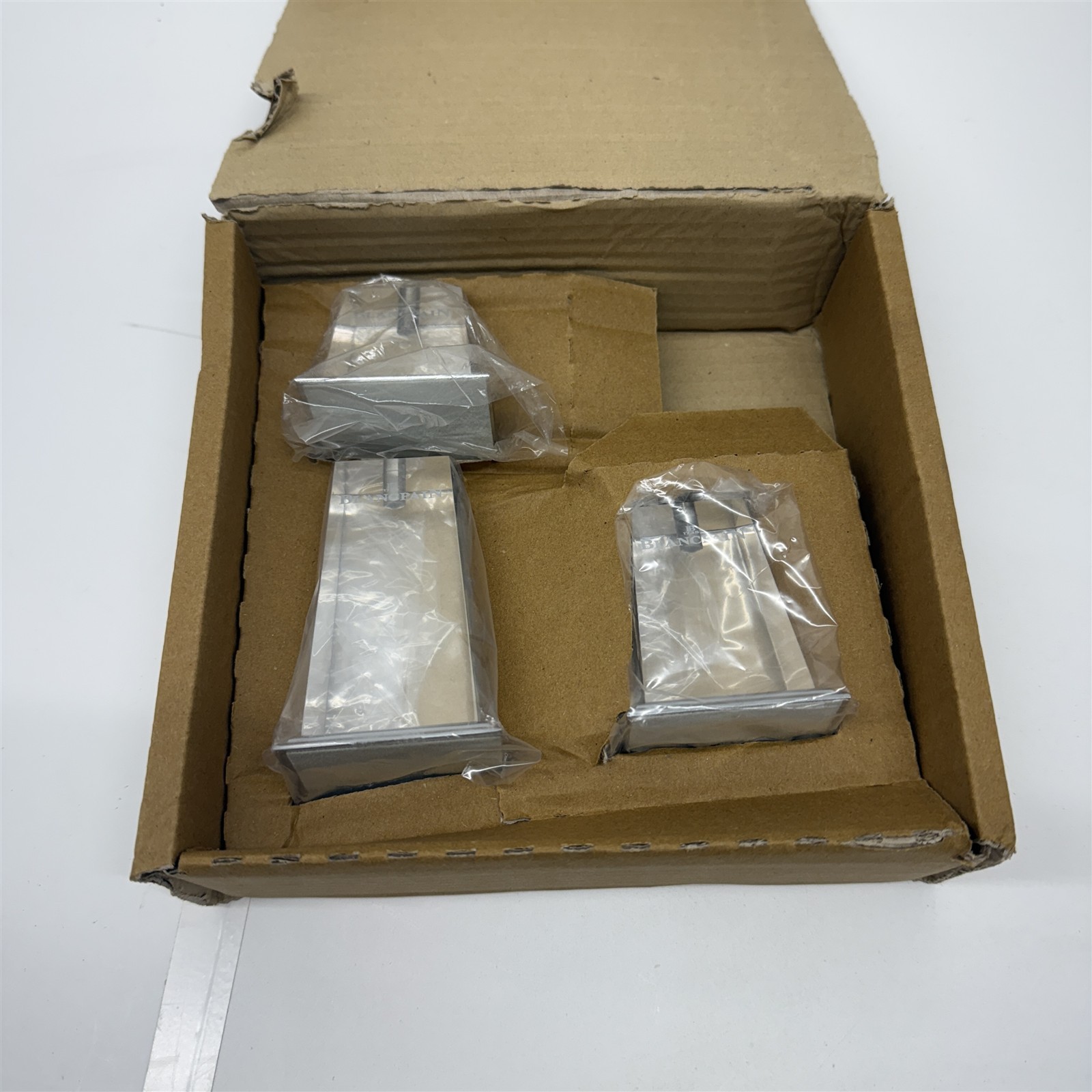 Blancpain Retail watch display stands 3 Pieces 950175