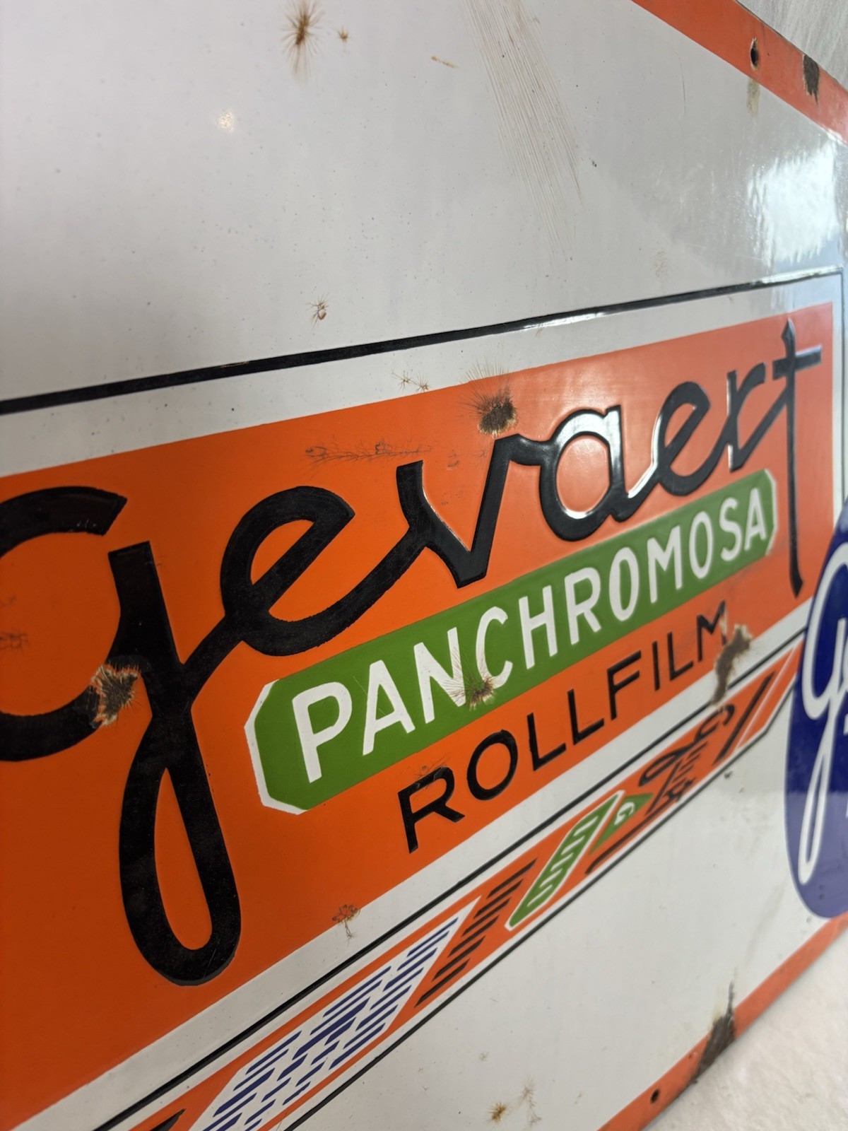 Large ANCIENT ENAMEL SIGN: GEVAERT FILM – PANCHROMOSA 107×57.5cm