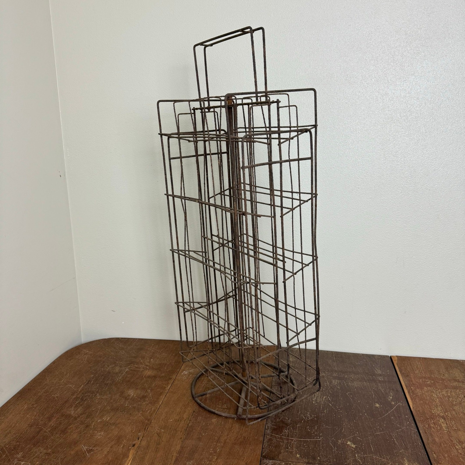Vintage Shabby Chic Metal Wire rotating merchandise Floor display Vendor Booth