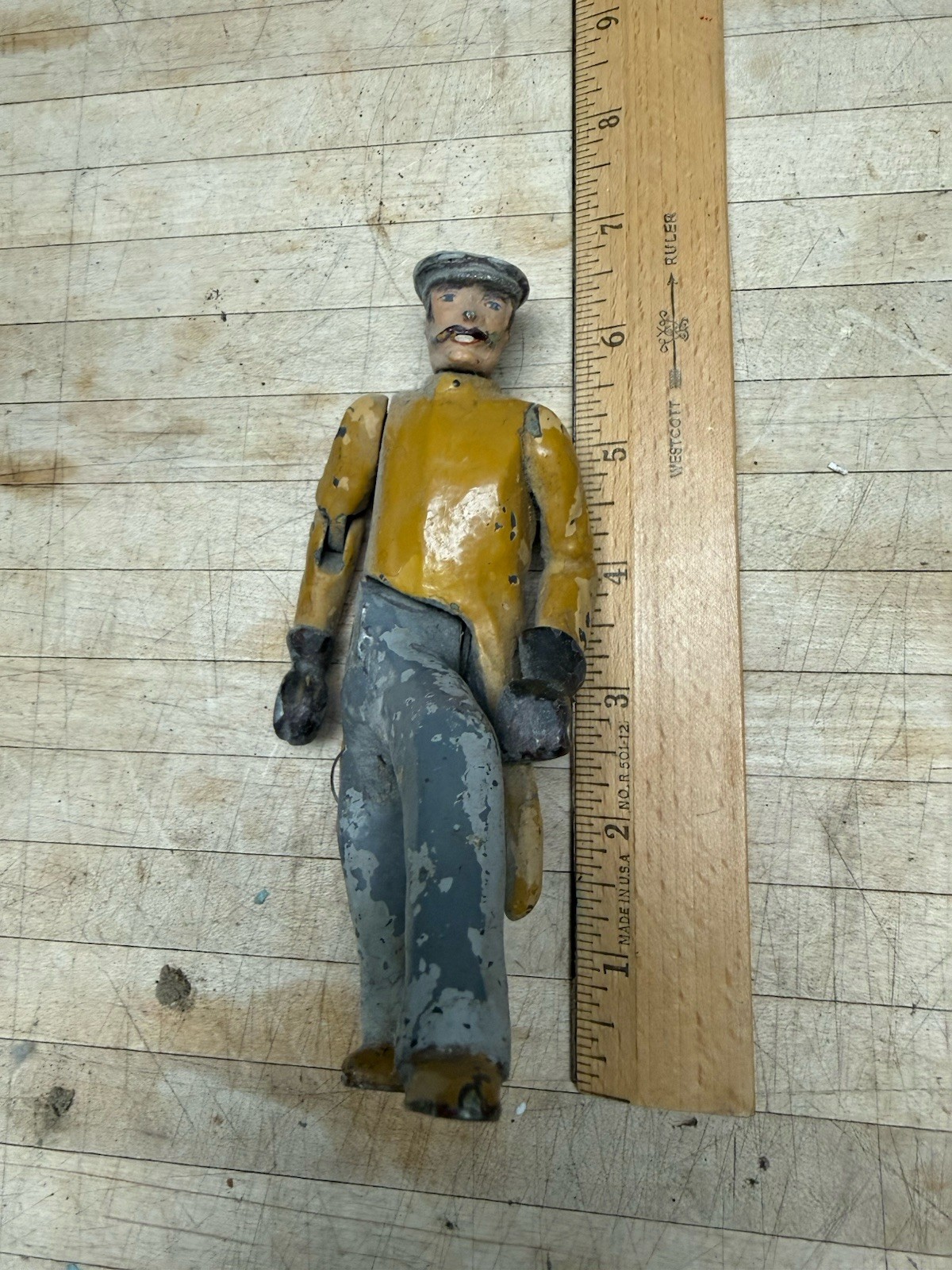 Baranger Motion Display Figure Part . Extremely Rare their First Auto 1939.