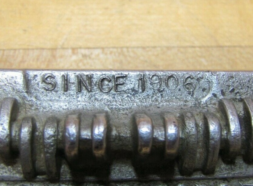 ATLAS DROP FORGE Co LANSING MICHIGAN Old Advertising Paperweight Crank Camshaft