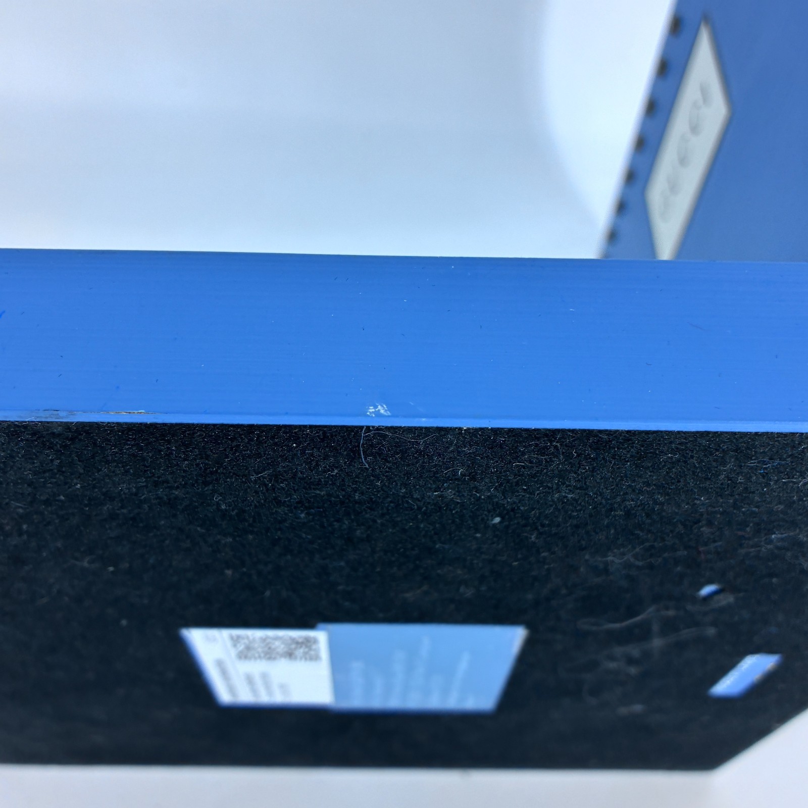GUCCI Studded Flat Back Countertop Retail Display Blue White 8.5″W x 8″H x 9″L
