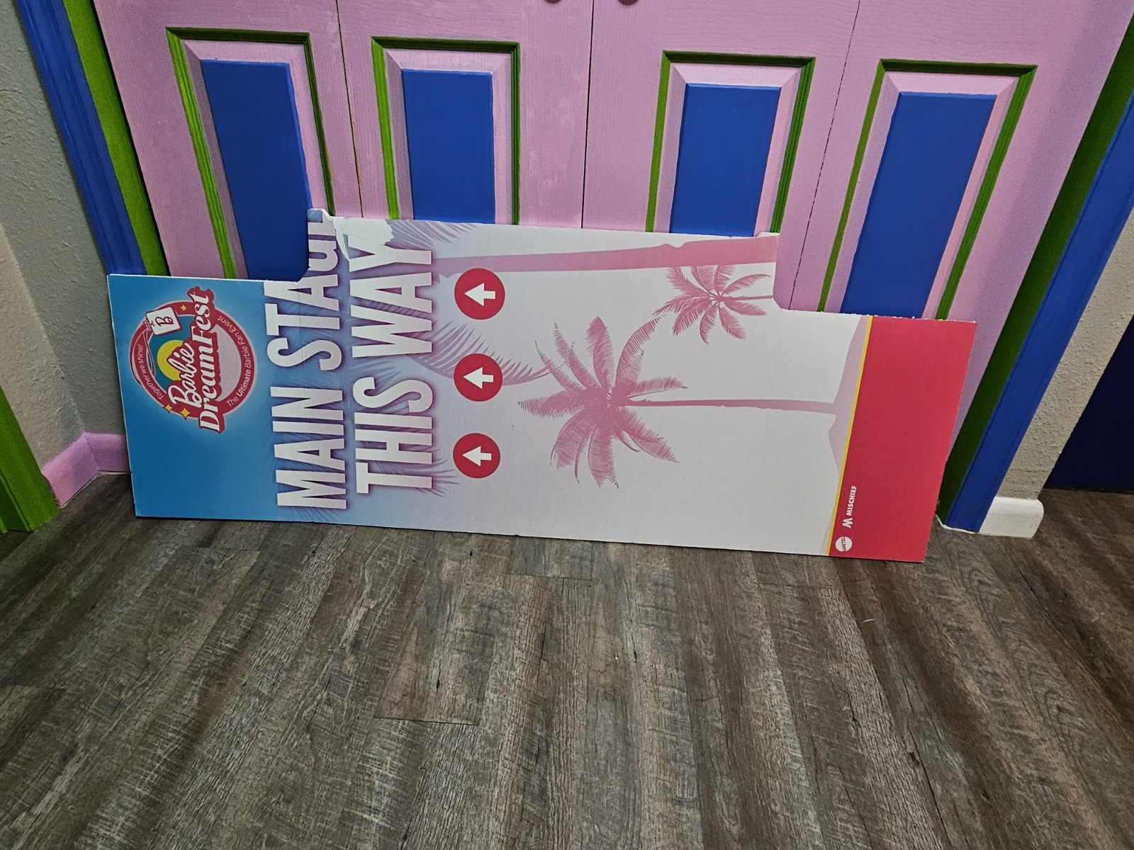 RARE Barbie Doll Mattel PINK BOOM BOX DreamFest Main Stage Dreamhouse Display