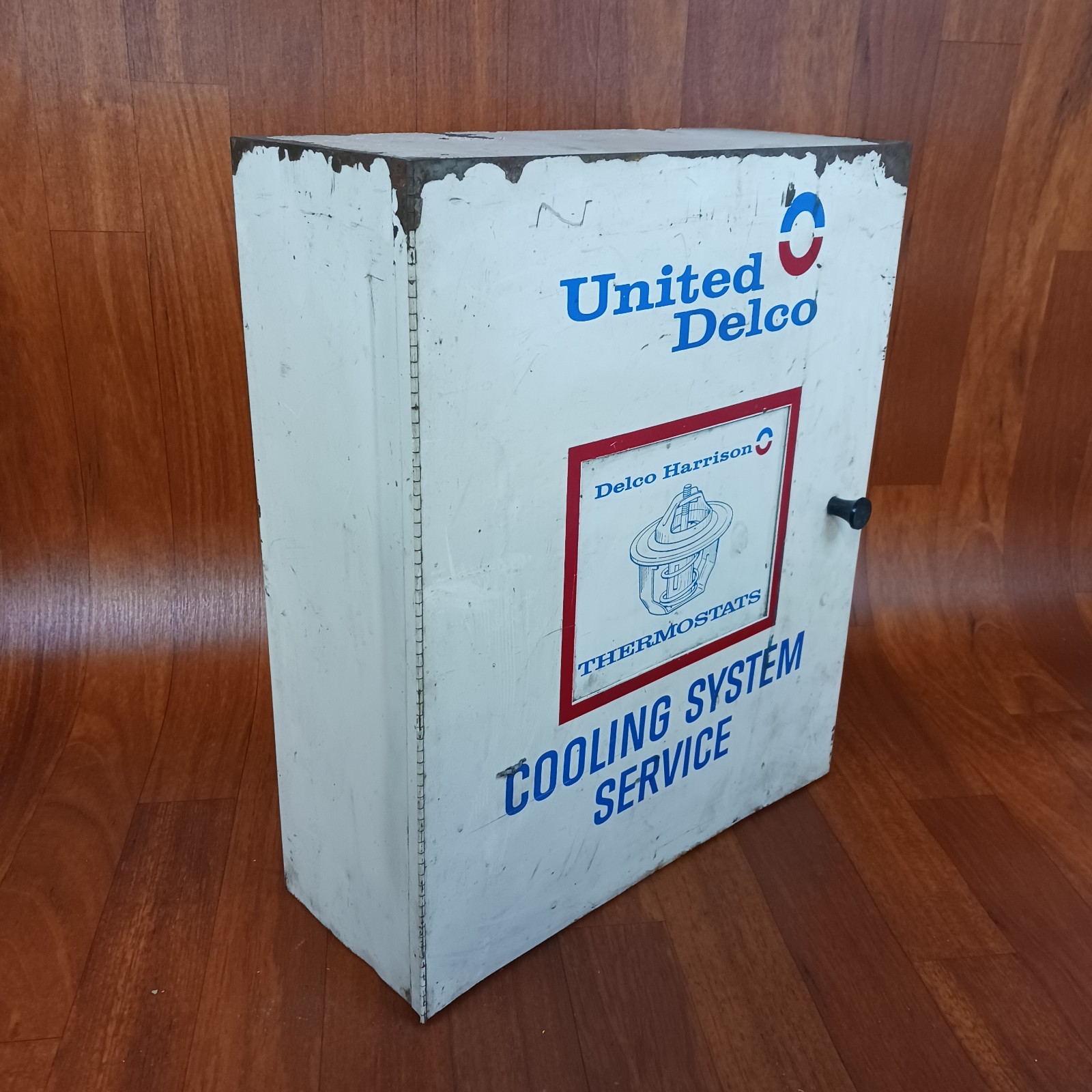 Vintage Store Display Cabinet United Delco Cooling System Service Thermostats