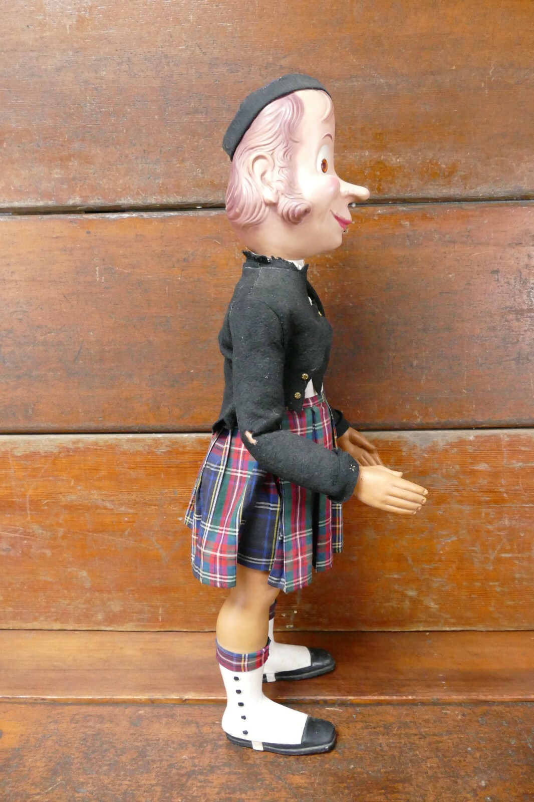 1950s Old Smuggler Scotch Whiskey MR FERGUS Advertising Figure Store Display 27”