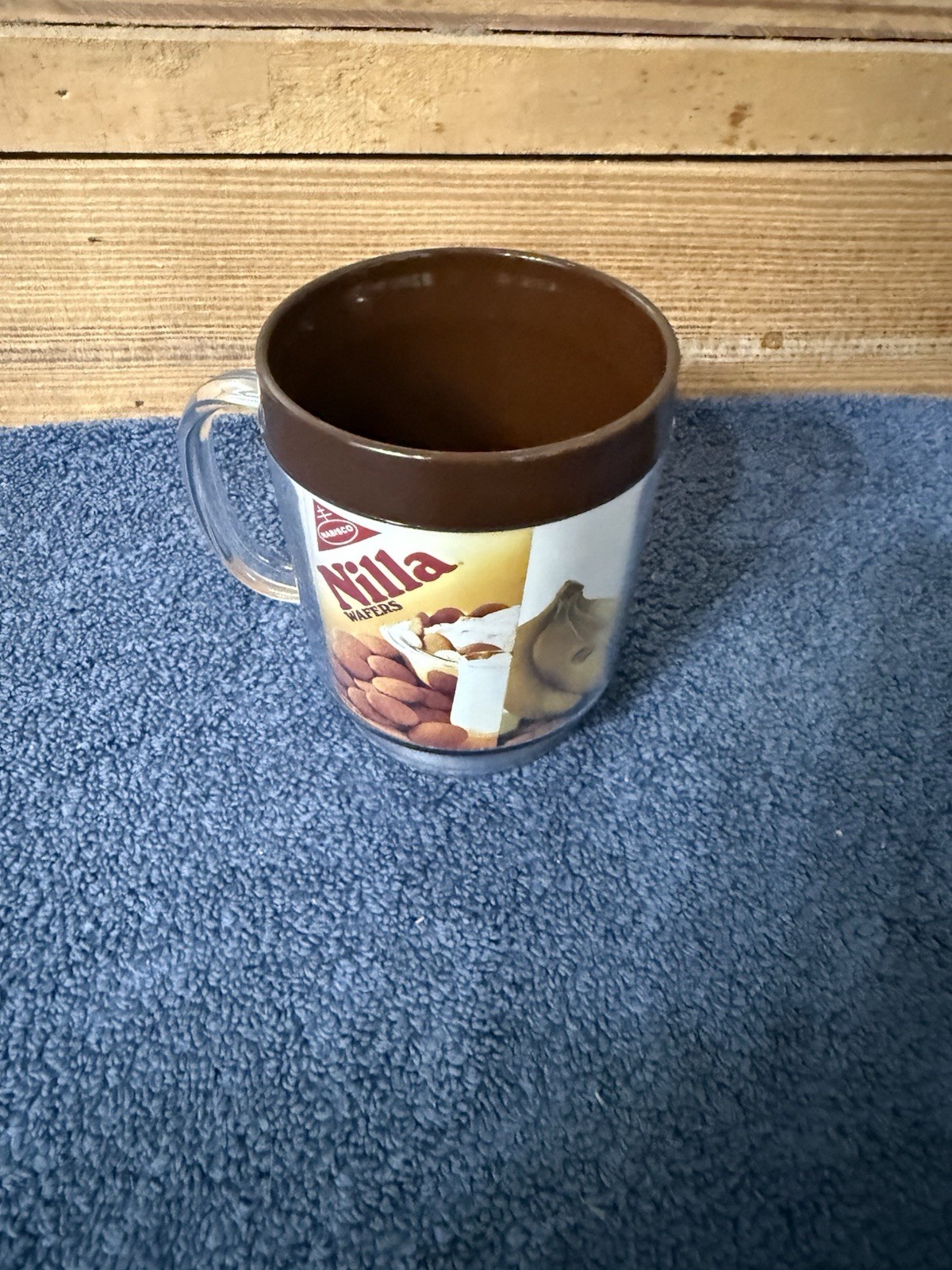 Vintage Nilla Wafers mugs. Rare HTF Item. Very Clean. Made In USA!