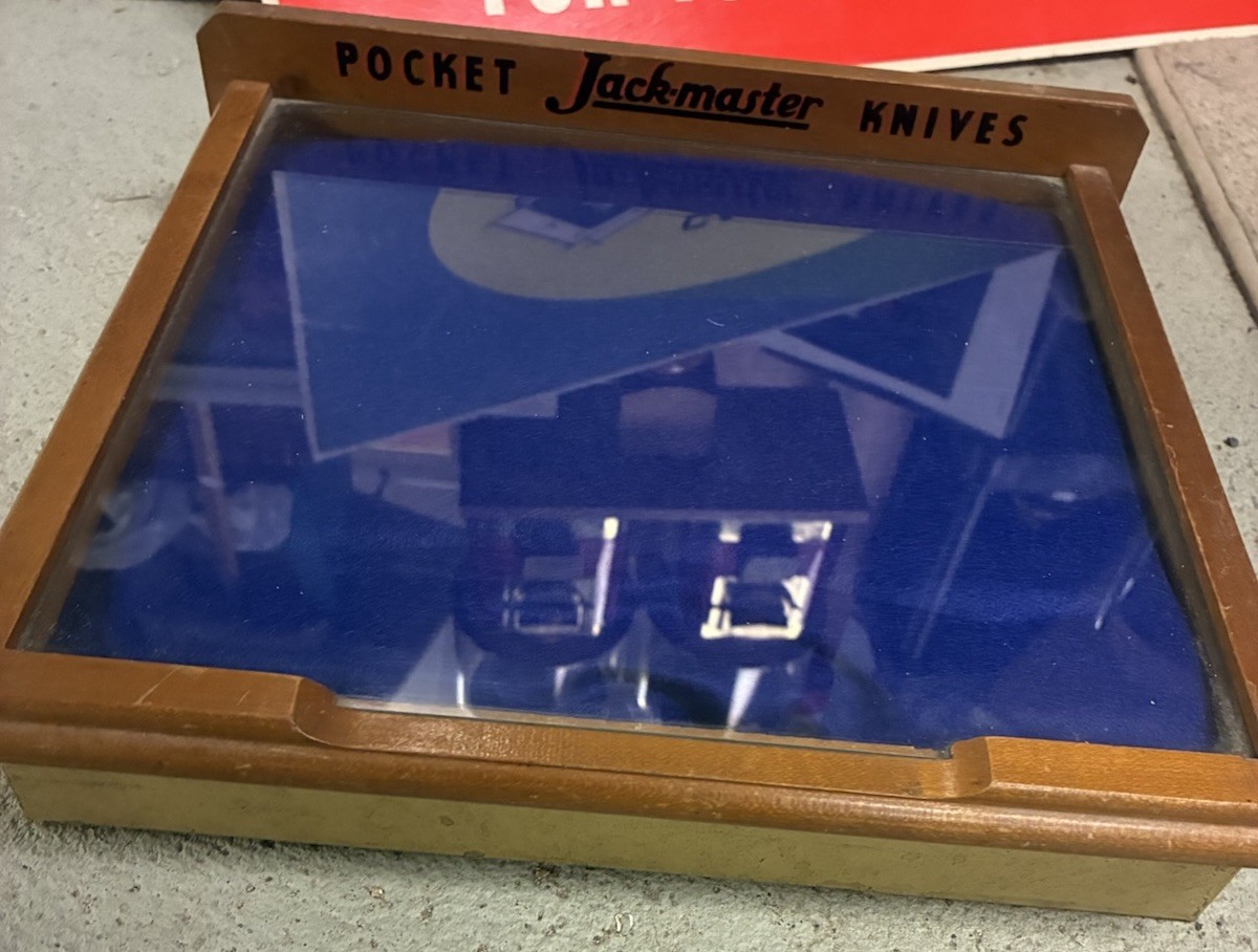 Vintage Jackmaster Pocket Knife Store Display advertising sign general store gas