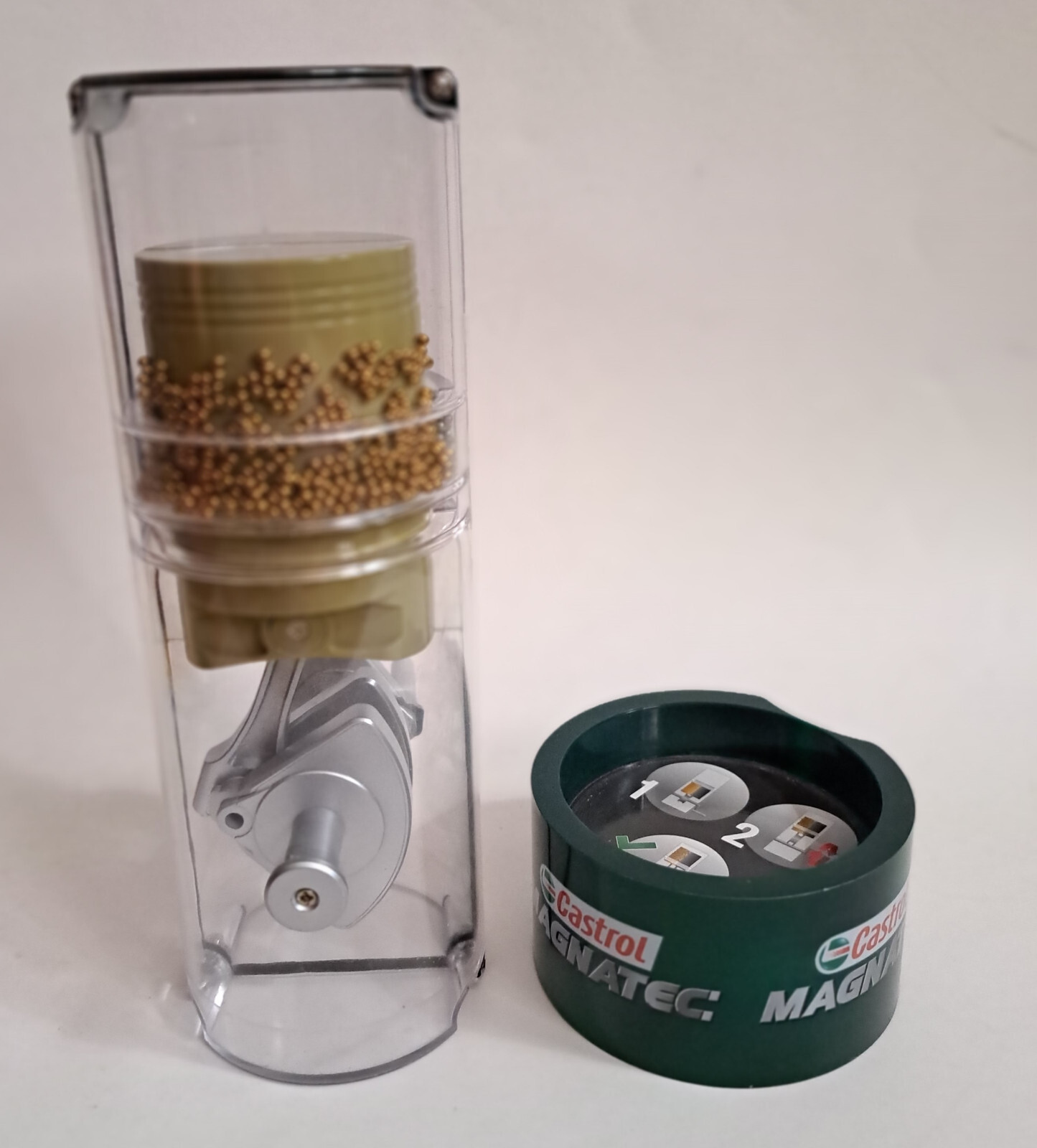 Castrol Advertising Magnatec Display Countertop Castrol Piece Display