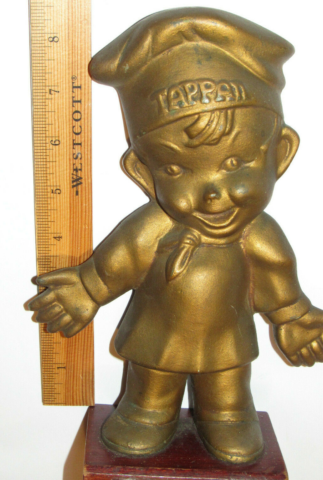 VTG 1952 ‘TAPPY’ TAPPAN COMPANY SALES AWARD! 8″ BRASS COLOR FIGURE ON WOOD BLOCK