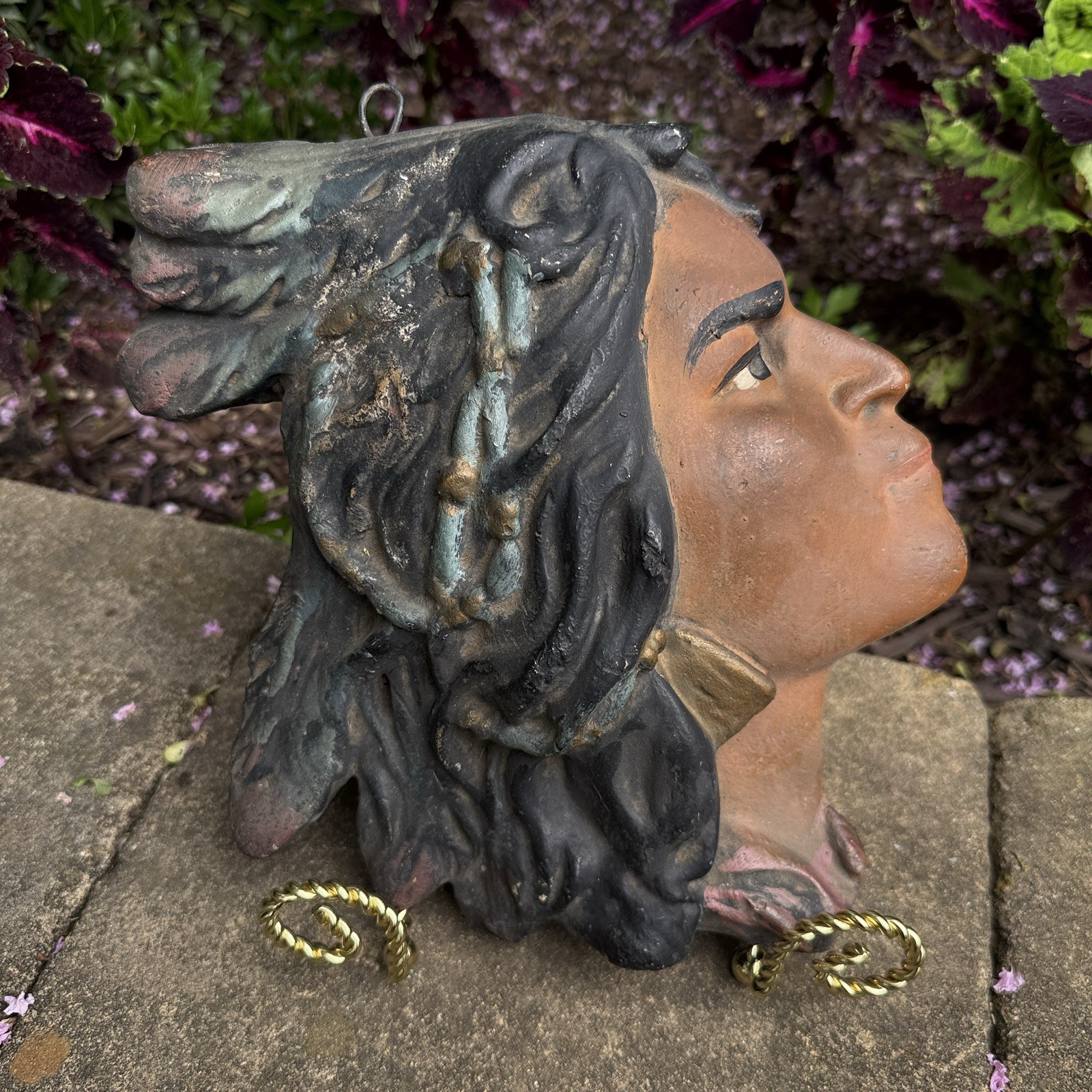 VTG Indian Head Wall Hanging Chalkware Native American Cigar Store Hiawatha Art