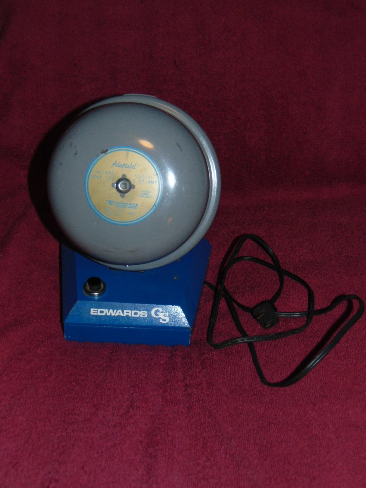 VINTAGE EDWARDS “GS ADAPTABEL” 340-6N5 ALARM/SCHOOL BELL STORE DISPLAY MODEL