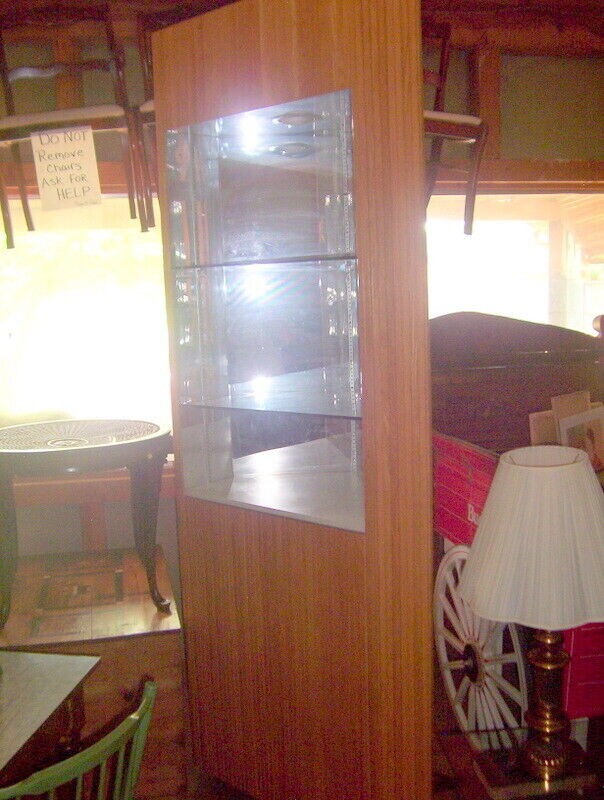 Corner Oak cabinets /Art/Museum Treasures lighted display 95X35X22 have 2