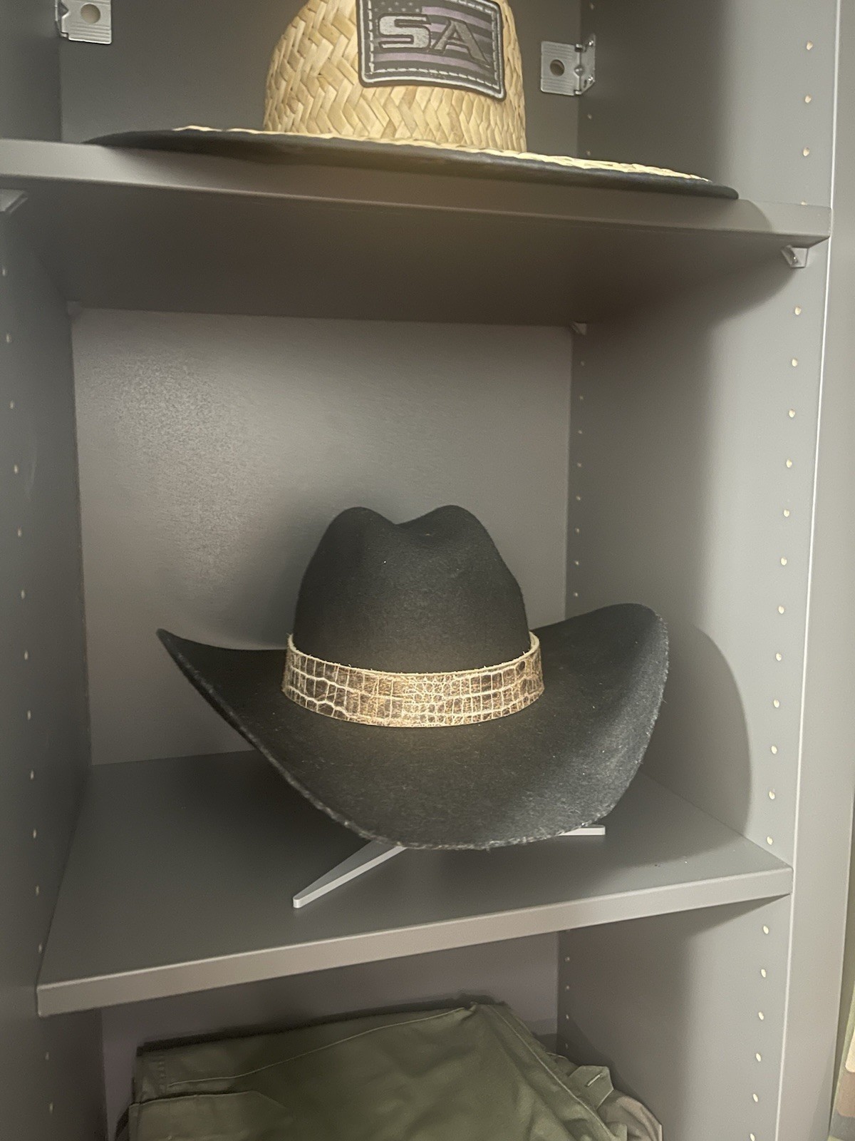 Hat stand display, All hats from Caps to cowboy hats