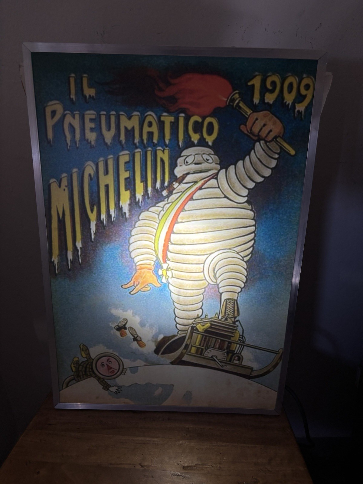 Michelin Light Sign