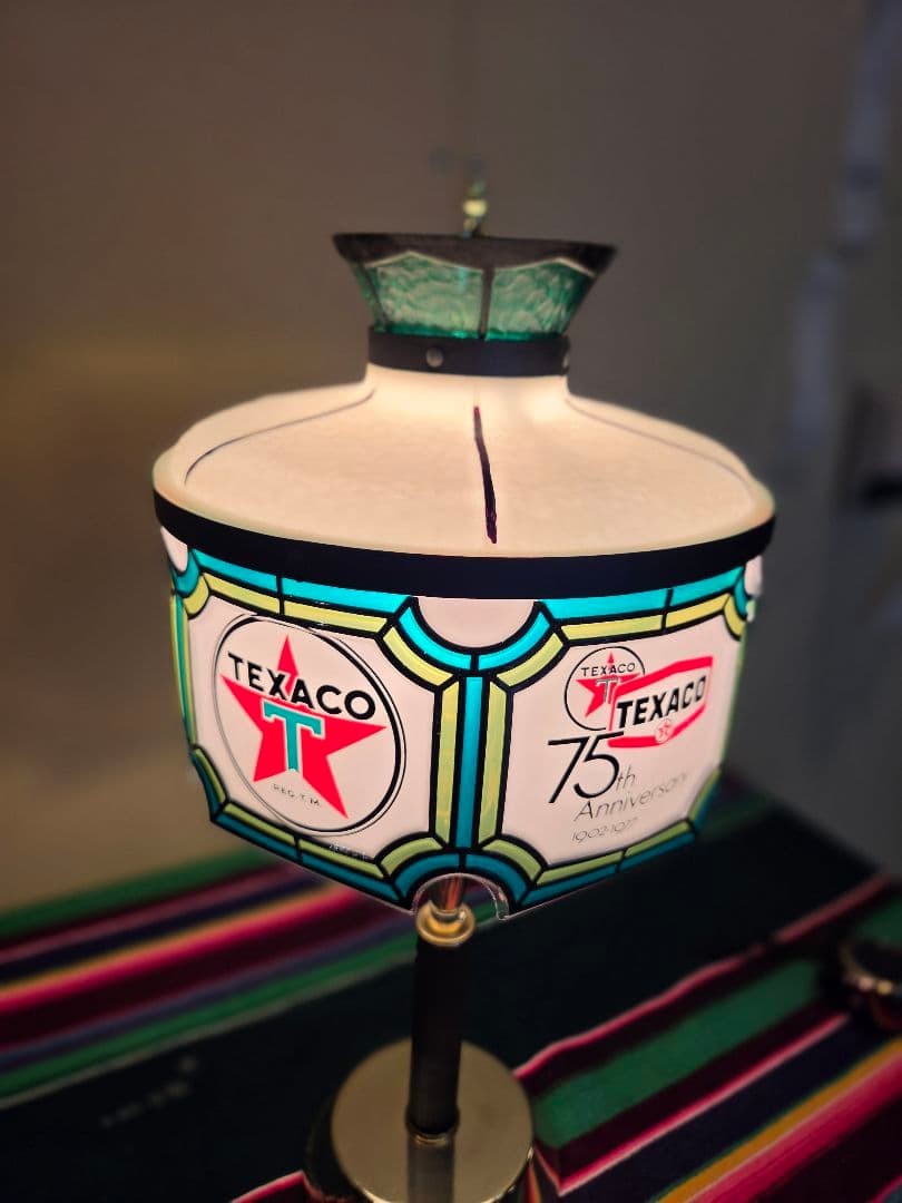 TEXACO 75th Anniversary Vintage Stained Glass Table Lamp 1977