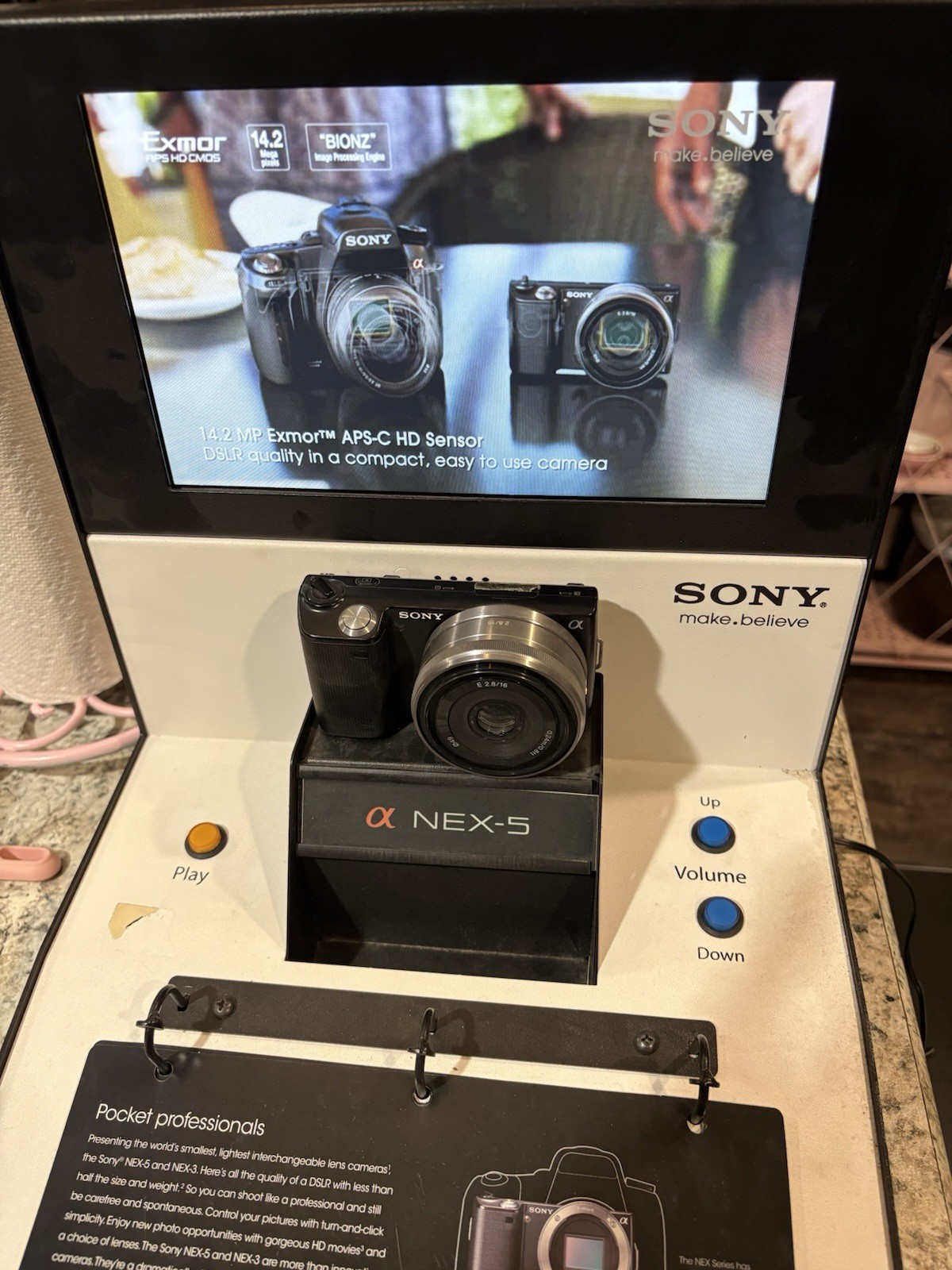 sony nex 5 store display Working Display Wow!! Advertisement
