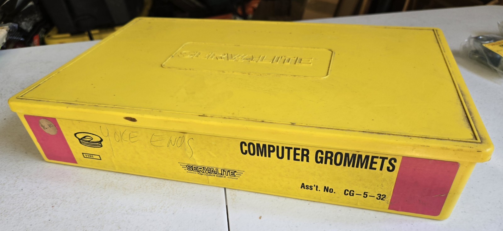 Large Serv-a-Lite Computer Grommets Storage Box Serv-a-lite Products Inc Empty