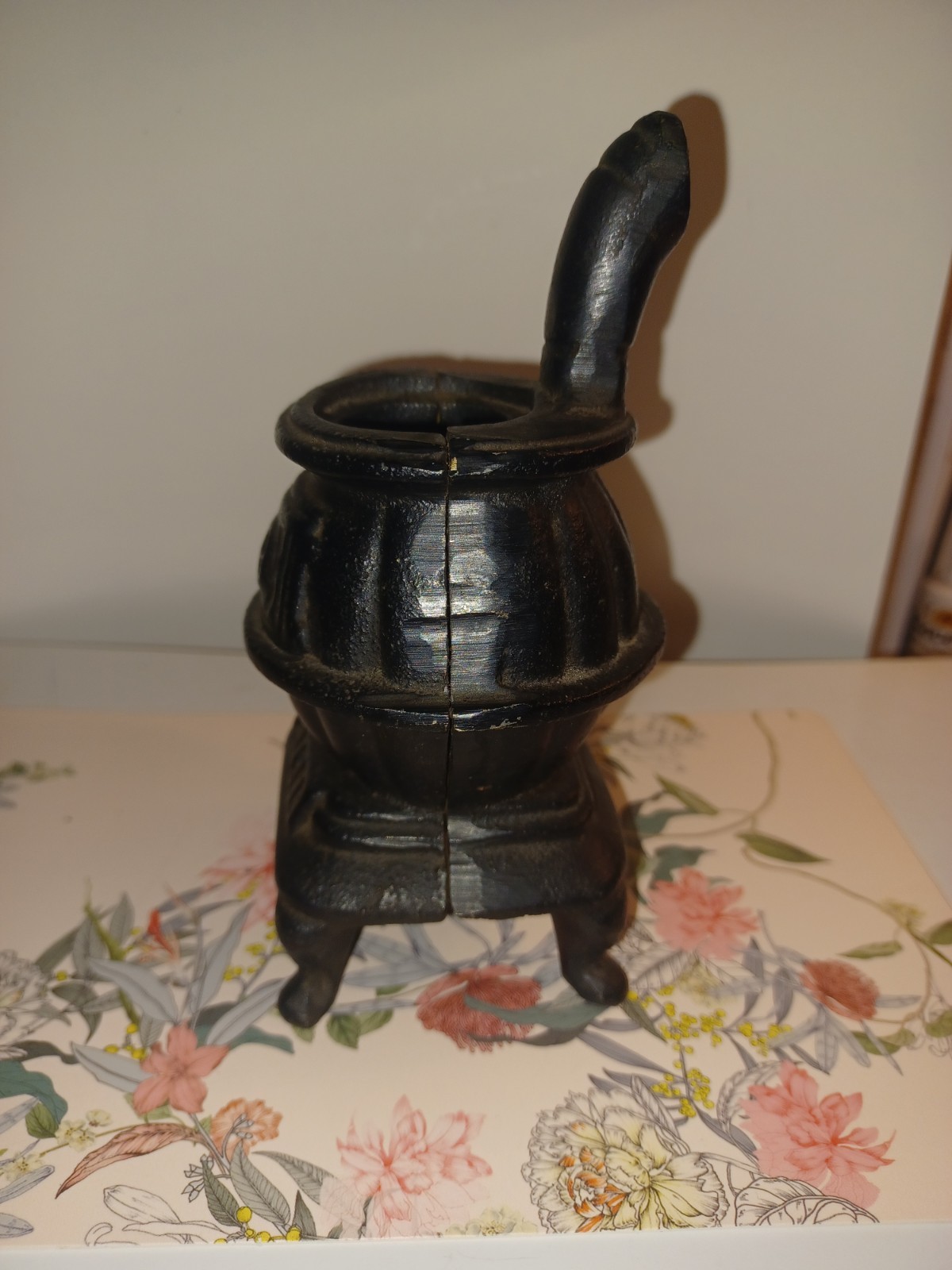 Vintage Miniature 5 Inch Cast Iron Pot Belly Stove