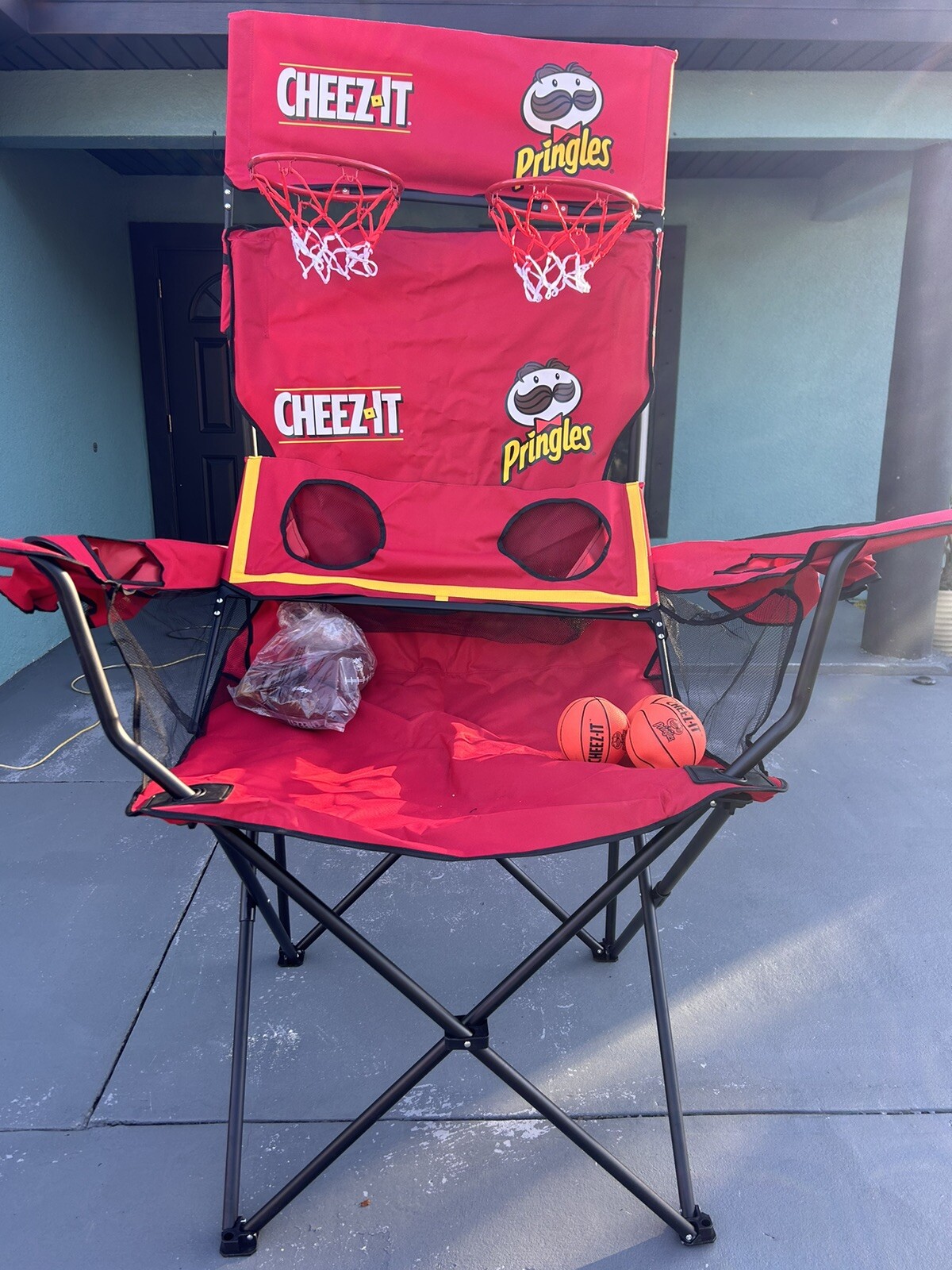Rare Large KELLOGGS CHEESE IT 8FT TALL BASKET BALL And FOOTBALL folding Chair