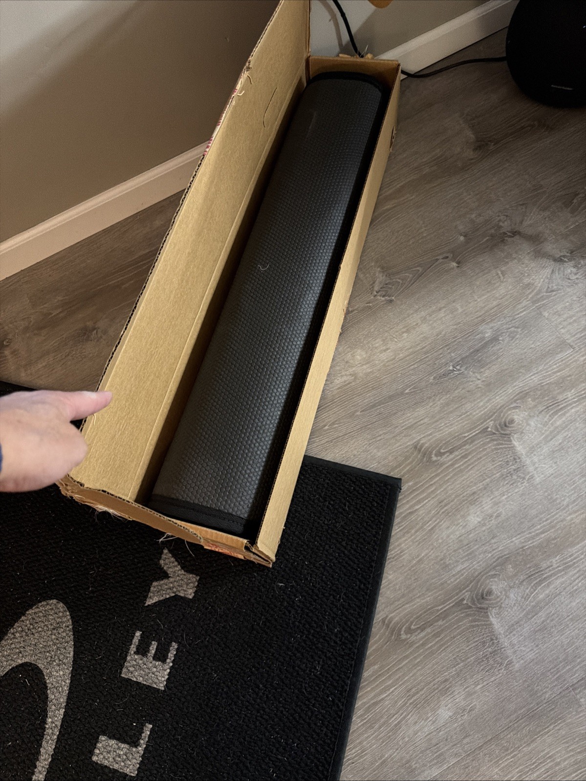 Oakley Display Retailer Carpet Floor mat NEW IN BOX SUPER RARE Serious Collector