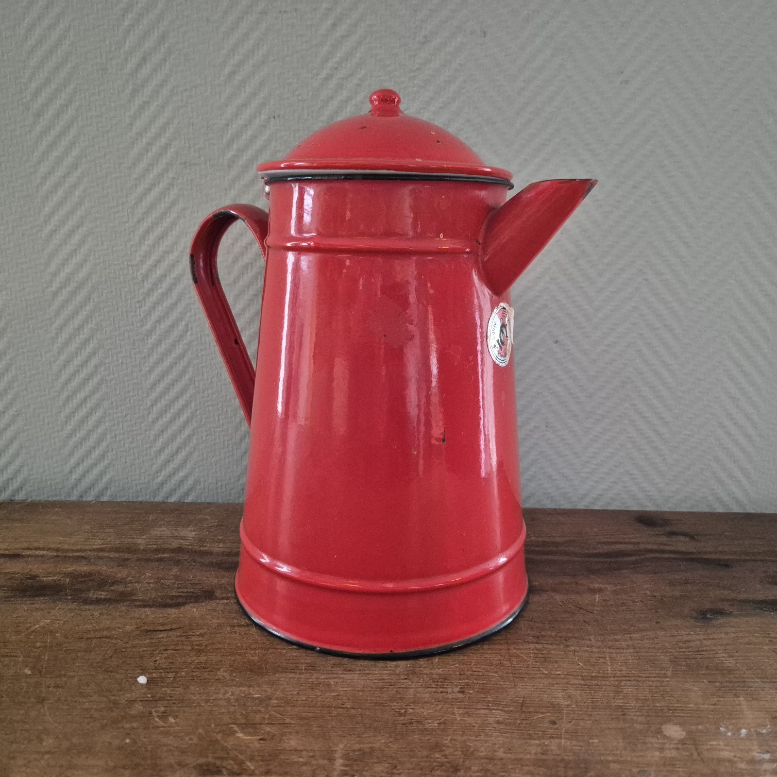 Vintage Enamel Coffee Pot, Enamel Teapot, Kettle, Kan, Red