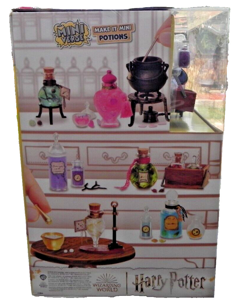 MGA Miniverse Harry Potter Display Box ****see description****