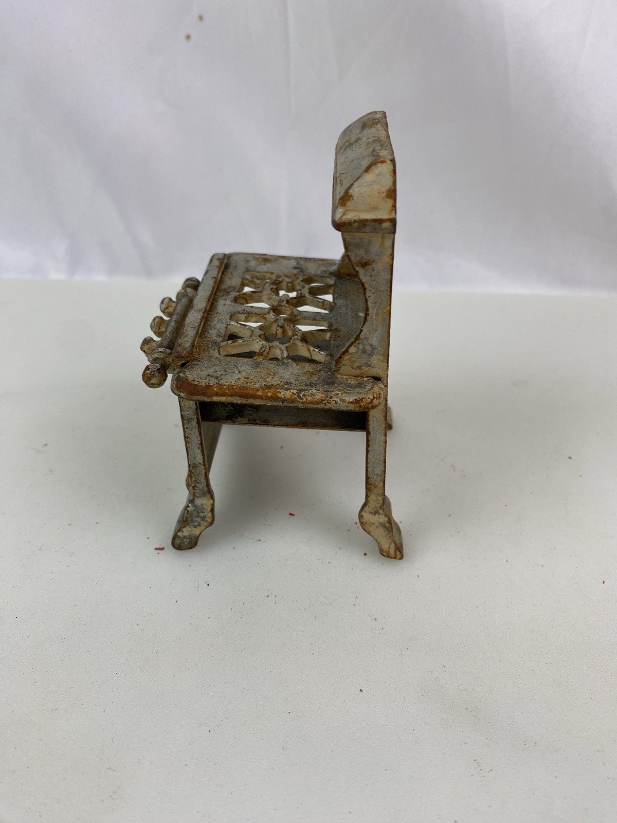 Antique Royal Cast Iron Miniature Cook Stove Salesman Sample/Dollhouse Toy