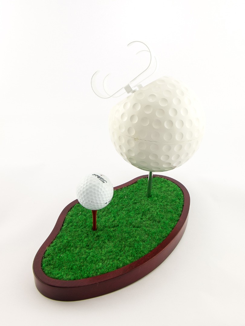 Omega Display Golf Ball Double Eagle