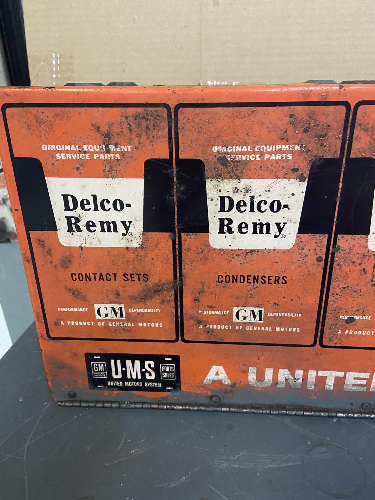 Line Display Cabinet Box (Dealership) Vintage GM Delco-Remy United Motors