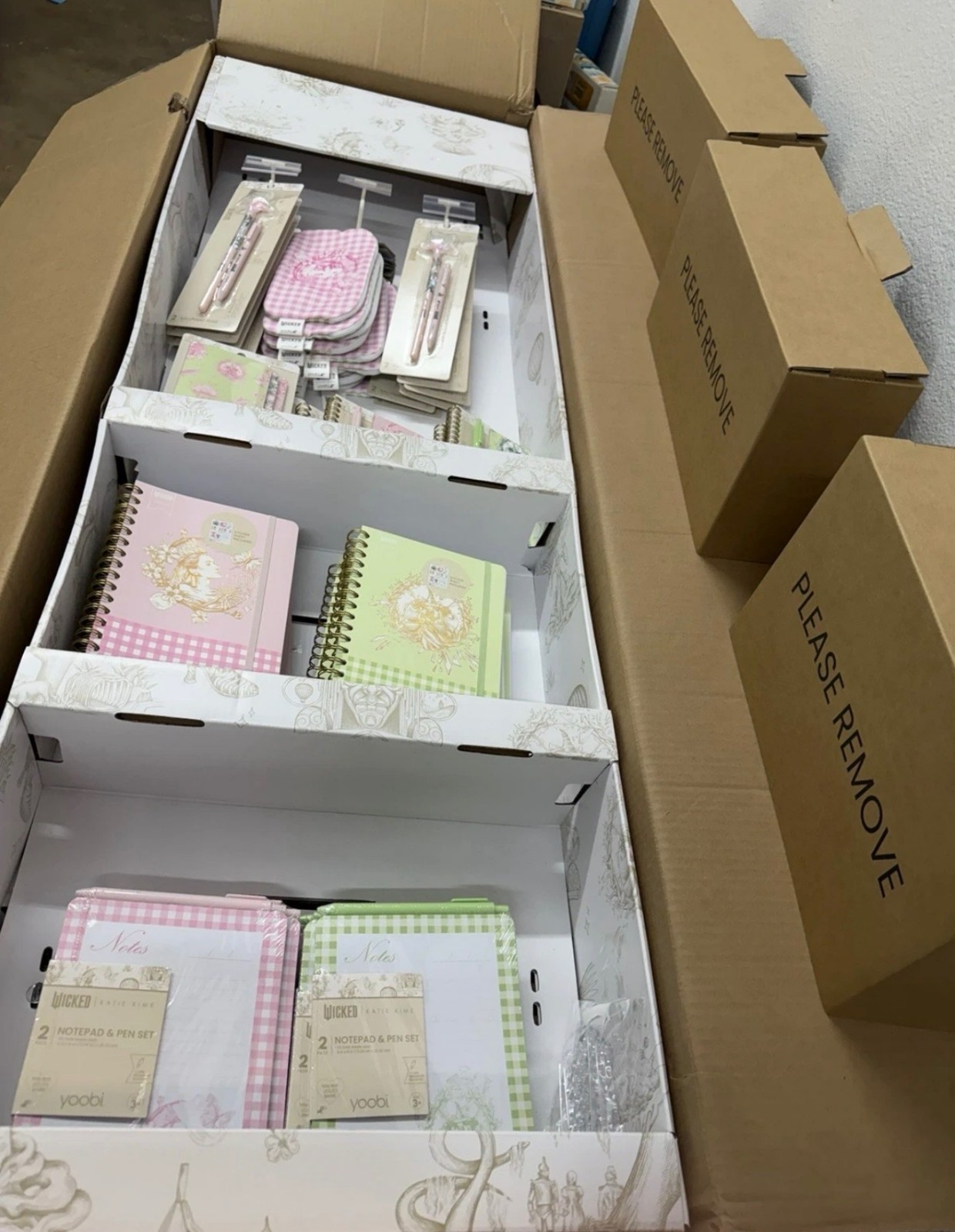 Wicked Store Display – Stationary