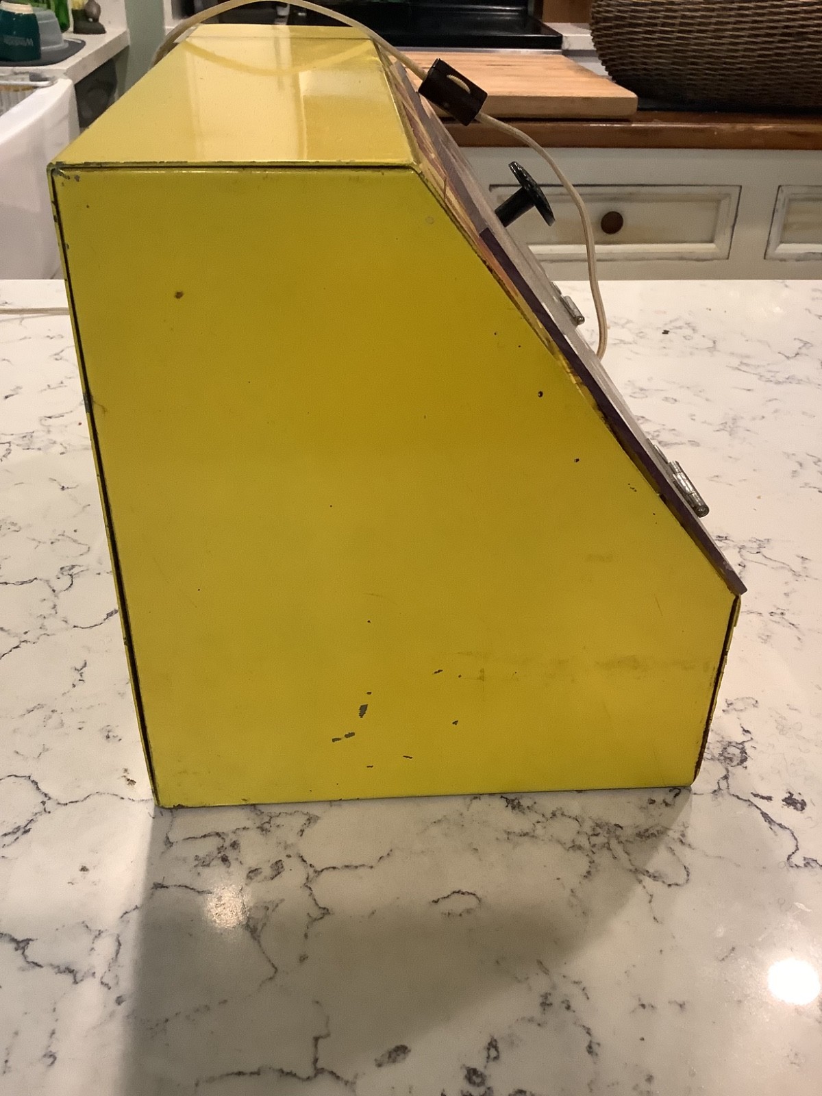 Vintage Country Store Lighted Peanut & Cashew Mix Nut Bin Countertop Display