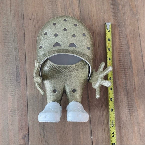 Croc Day 2021 Lil’ Classic Gold Glitter Exclusive Shoe Figure Doll 10”