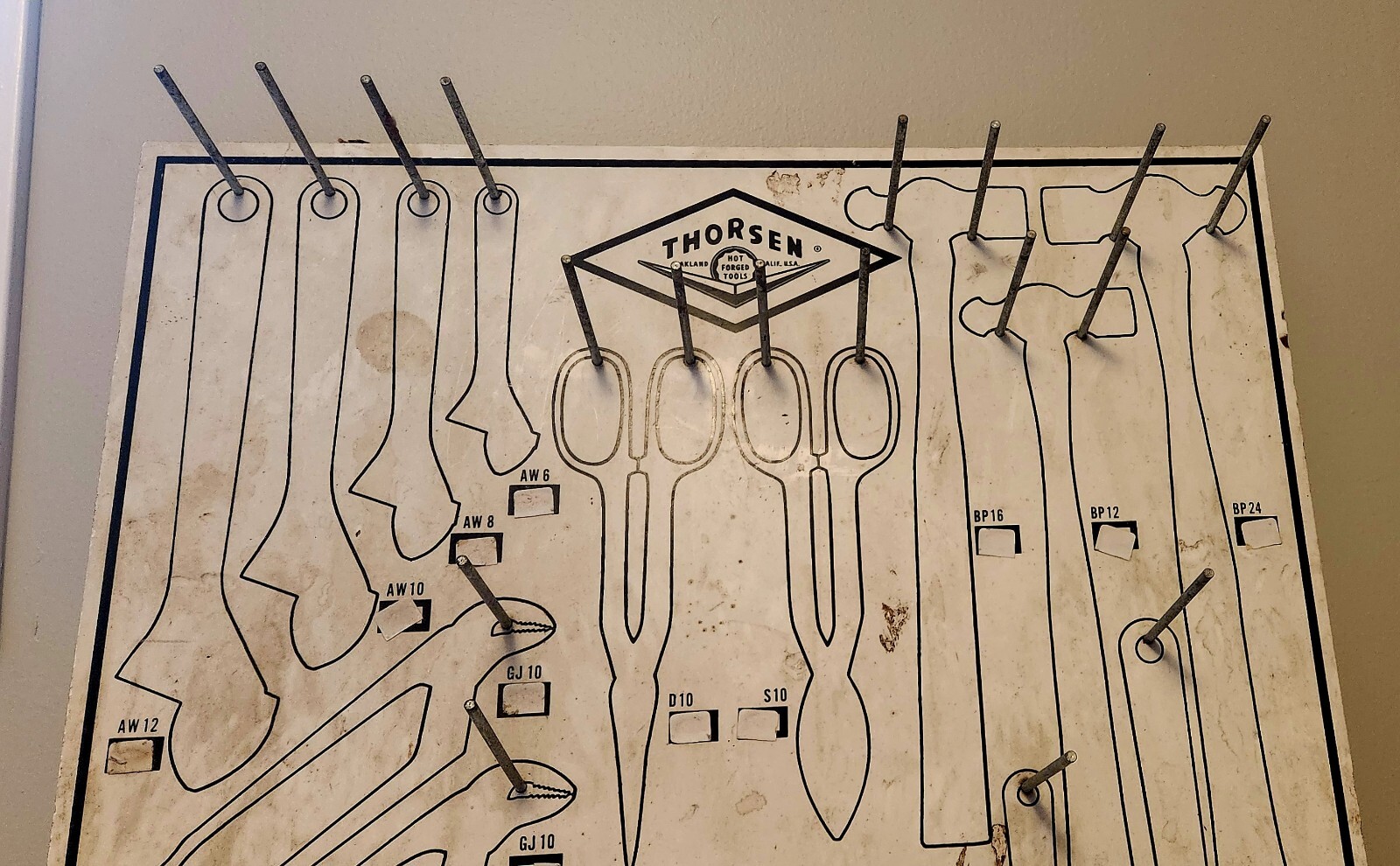 THORSEN Professional Tool Store Display Cabinet Door & Hangers For Various Tools