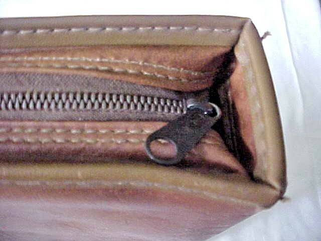 Vintage Salesman Sample Bag Handled Tote Case Zip Closure 25 Inserts Inside