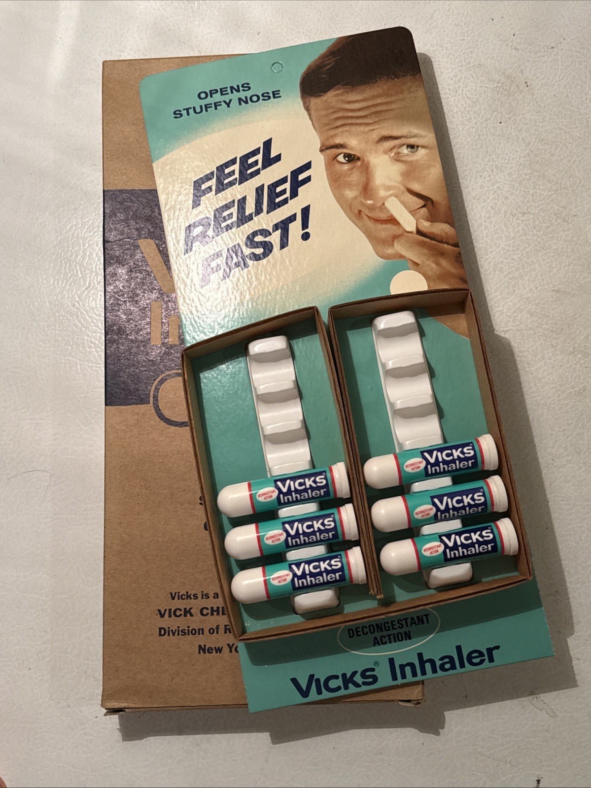 Vintage 1960’s Vicks Inhaler Store Display with (6) Original NOS Tubes and Box