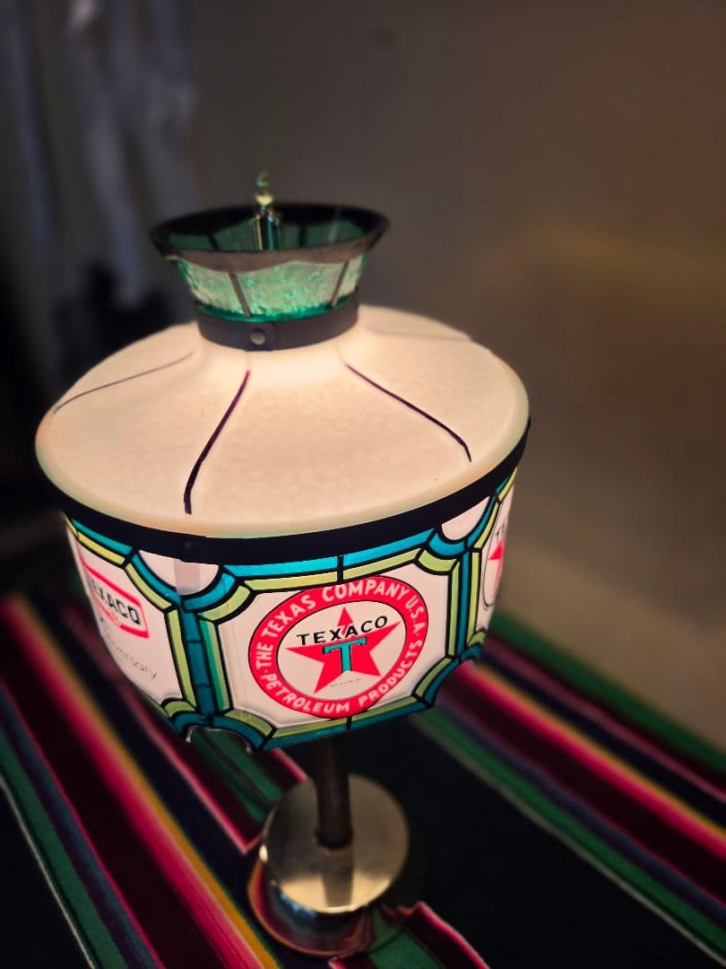 TEXACO 75th Anniversary Vintage Stained Glass Table Lamp 1977