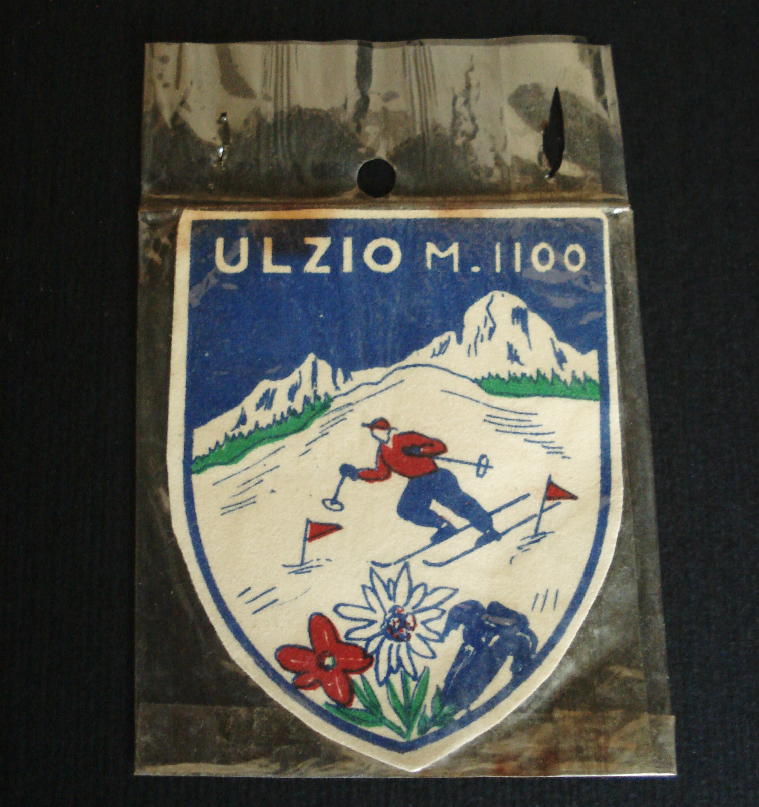 ULZIO OULX PIEDMONT SKI LIFTS CLOTH SHIELD ADVERTISING FABRIC VINTAGE
