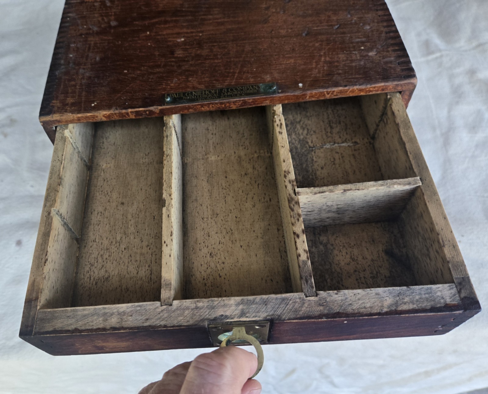 Paul G Niehoff & Co Starter Generator Automotive Counter Parts Display Box Flush