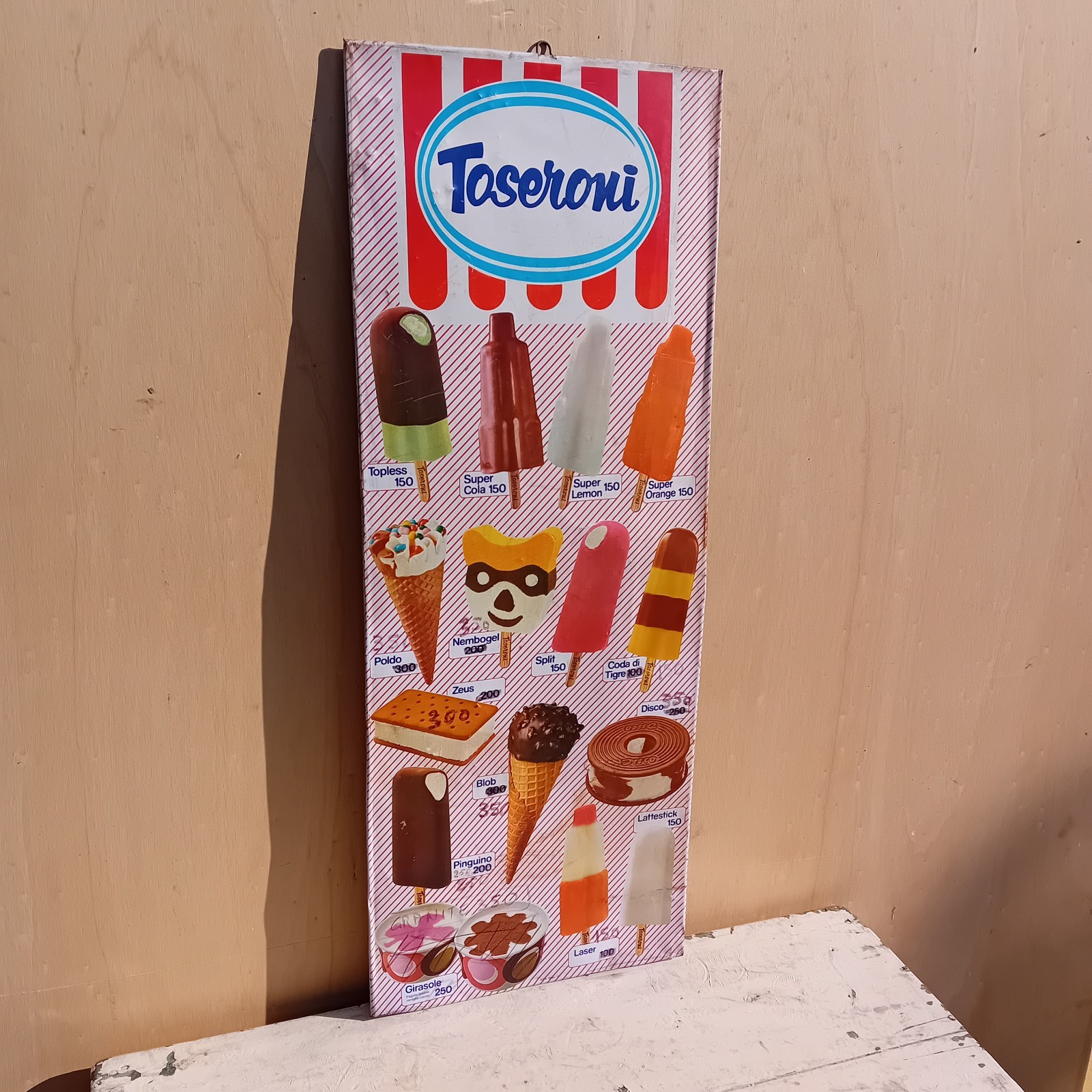 Toseroni Ice Cream Table Sign