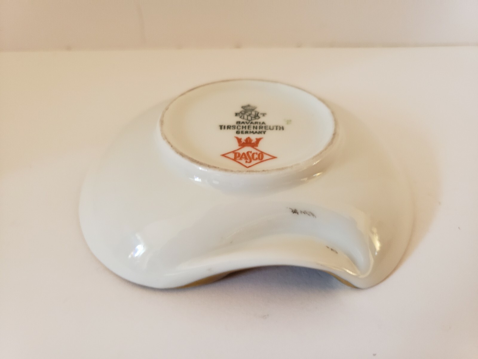 Vintage “STAR OF FREYUNG SAPPHIRE” Jewelry Dealer Store Advertising Trinket Dish