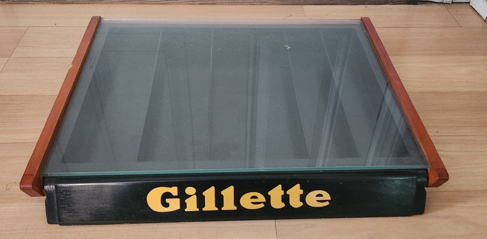 Gillette Razor Blades Wooden Store Display Case Glass Top 1940’s Vintage