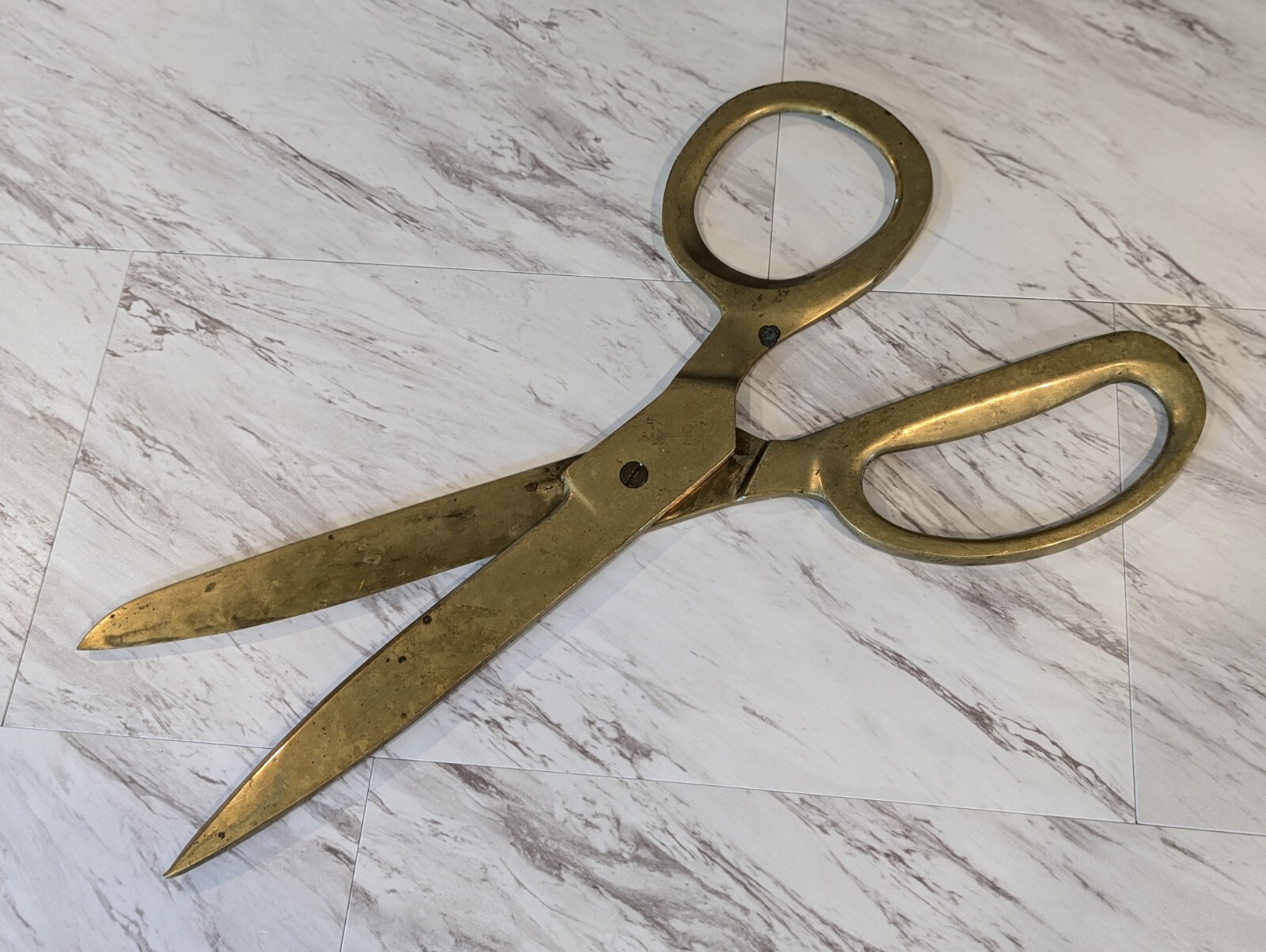 Mid 20th Century Giant Bronze Advertising Store Display Scissors – Tailors Trade