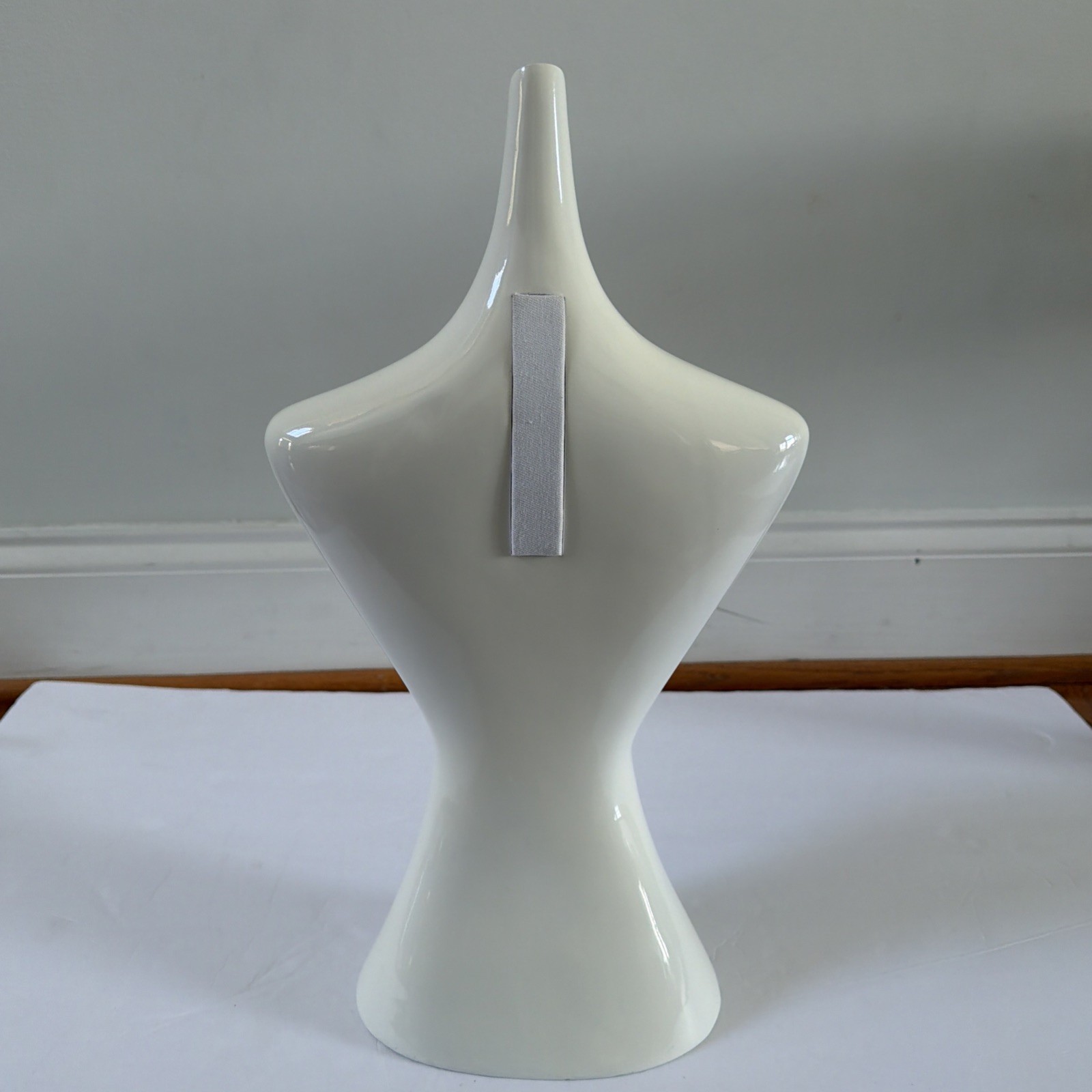 Christine Taylor Collection Designer Jewelry Display Stand Bust Mannequin READ