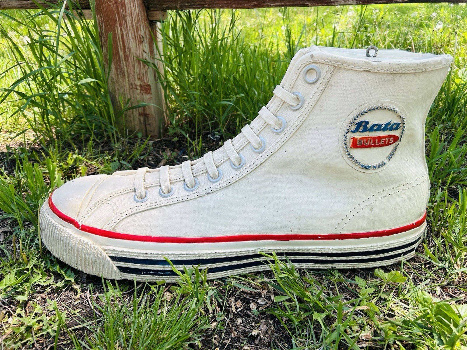 RARE vintage Bata BASKETBALL shoe SNEAKER trade SIGN store DISPLAY 24” 1970s