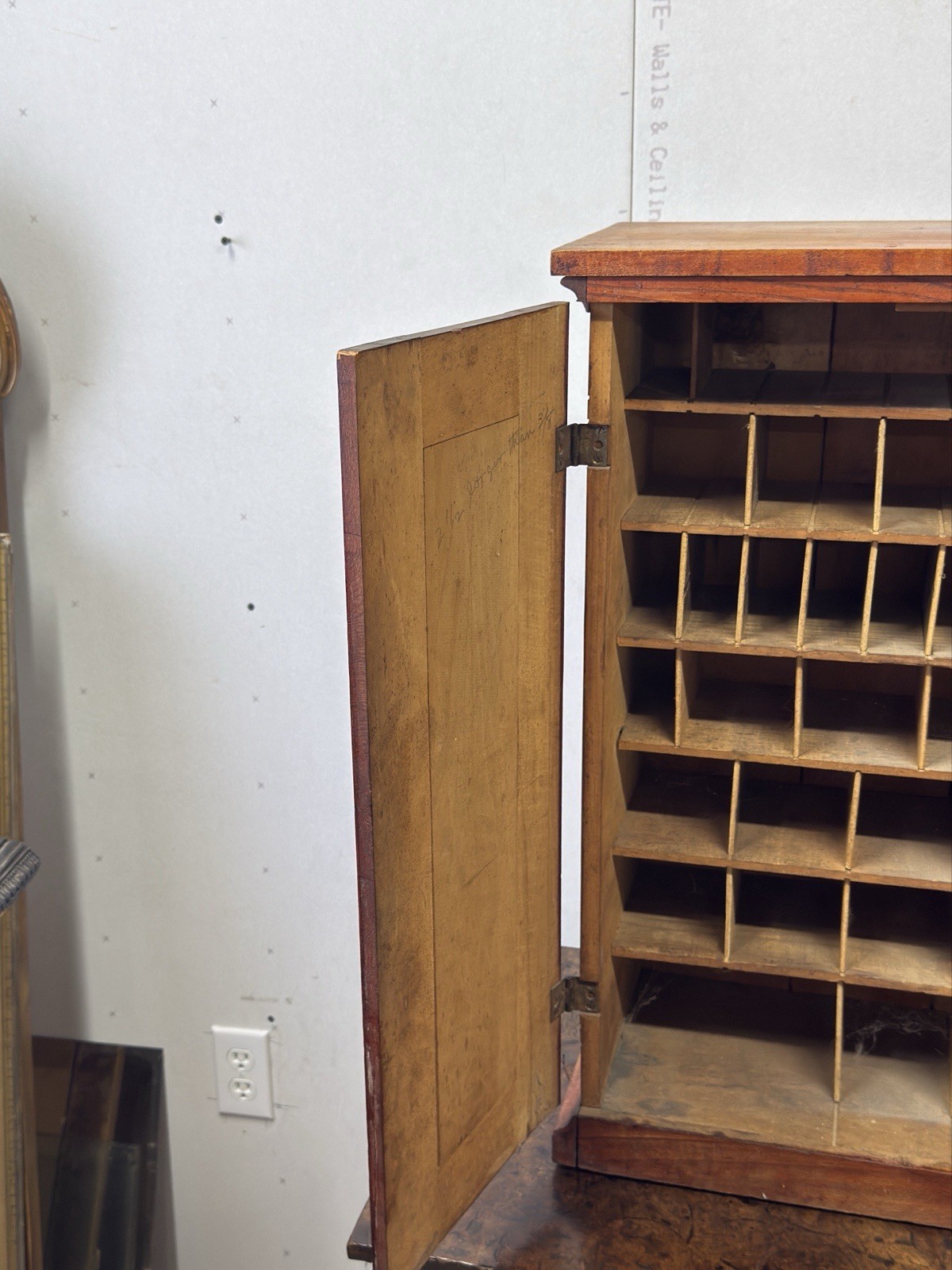 Diamond Dyes Display Cabinet – Antique Tin Litho country Store rare jester